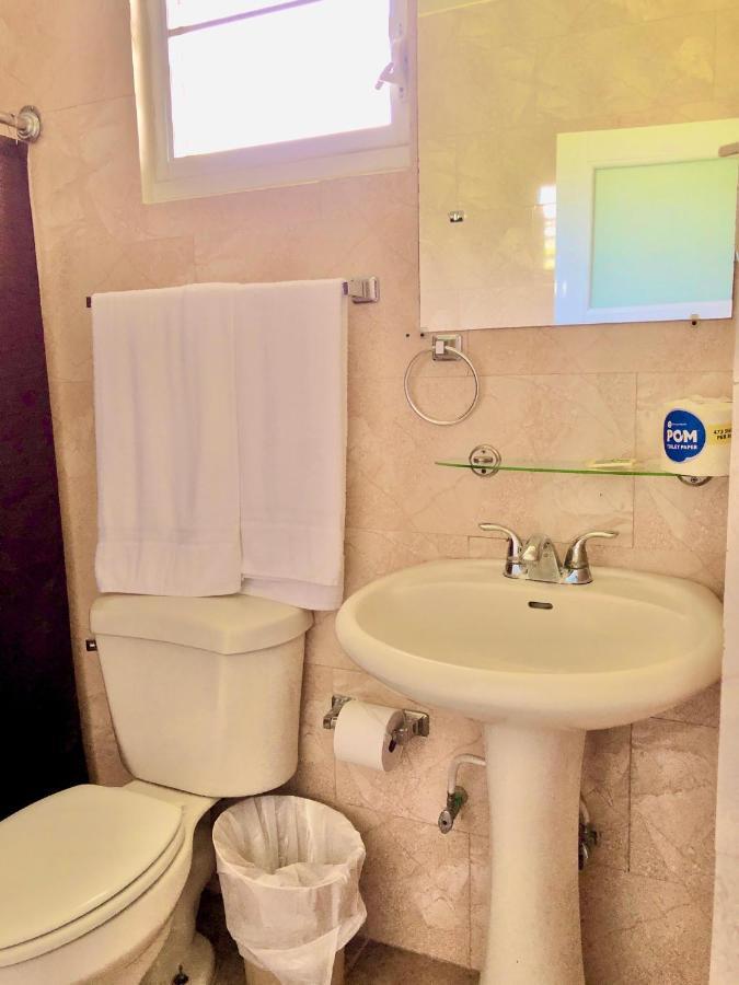 Tio Pepe'S Guest House Aibonito 外观 照片